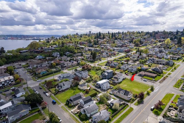 2801 N McCarver Street, Tacoma, WA 98403