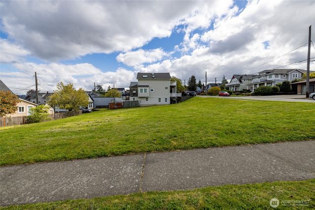 2801 N McCarver Street, Tacoma, WA 98403