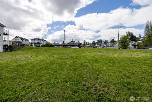 2801 N McCarver Street, Tacoma, WA 98403