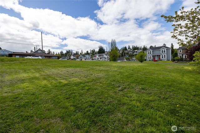 2801 N McCarver Street, Tacoma, WA 98403
