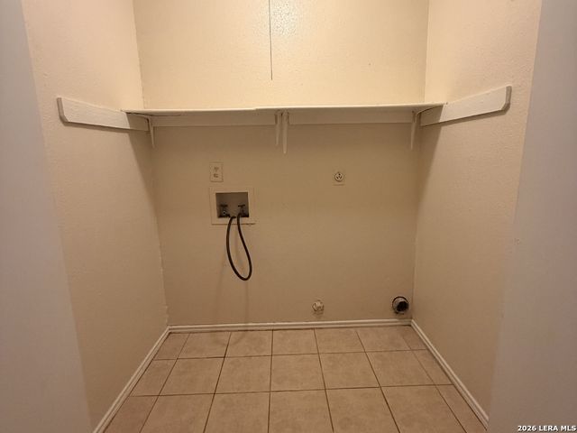 810 W Olmos, San Antonio, TX 78212