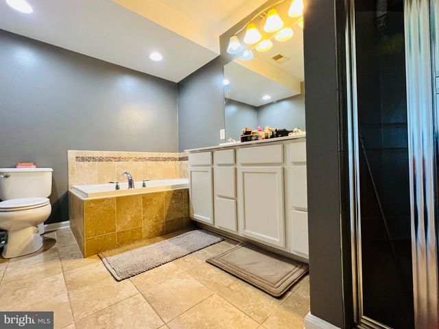 2422 BAILEYS POND RD, Accokeek, MD 20607