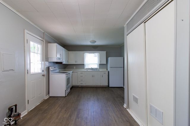 4430 N Longworth Avenue, Indianapolis, IN 46226