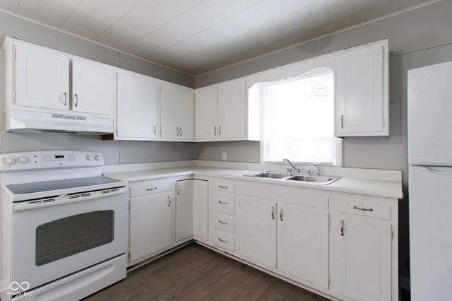 4430 N Longworth Avenue, Indianapolis, IN 46226