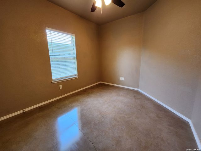 224 Anne Louise Dr # B, New Braunfels, TX 78130