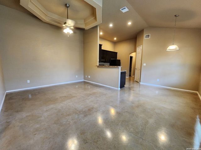 224 Anne Louise Dr # B, New Braunfels, TX 78130