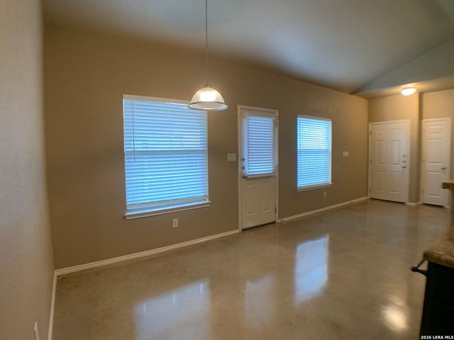 224 Anne Louise Dr # B, New Braunfels, TX 78130