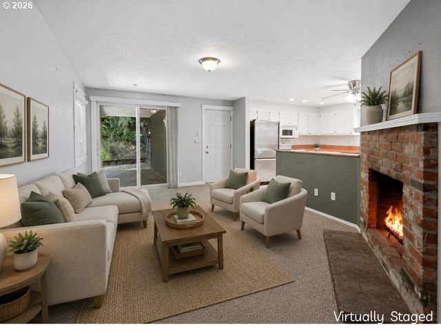 5655 Se COLONY Cir, Milwaukie, OR 97267