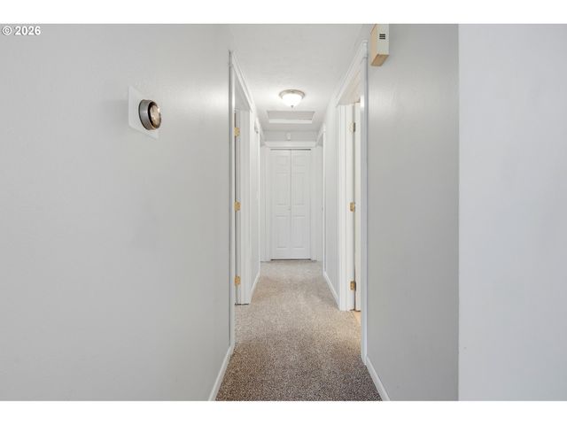 5655 Se COLONY Cir, Milwaukie, OR 97267