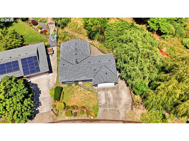 5655 Se COLONY Cir, Milwaukie, OR 97267