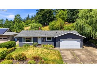 5655 Se COLONY Cir, Milwaukie, OR 97267