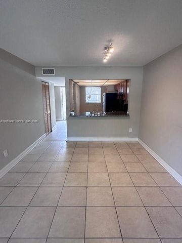 20725 NE 8th Court 106-11, Miami, FL 33179