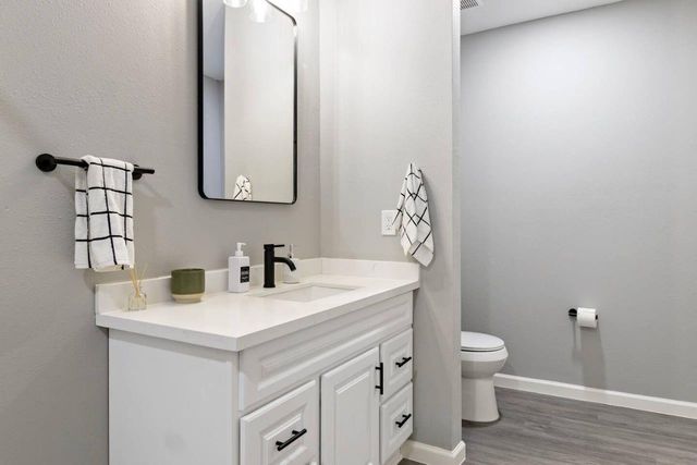 5130 Cosby Street, Houston, TX 77021