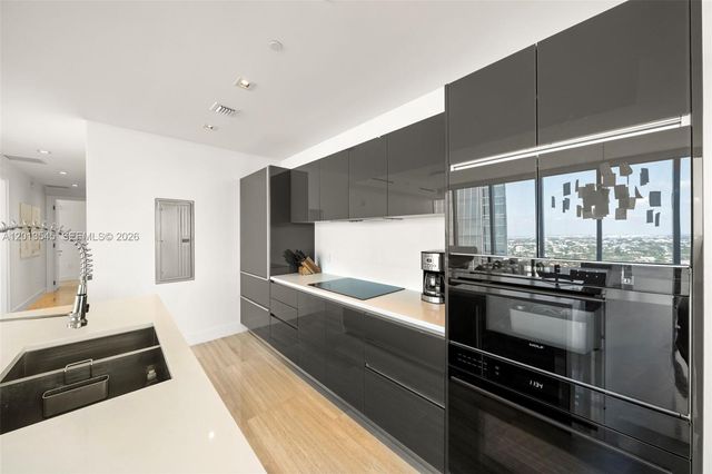 1451 Brickell Ave 4103, Miami, FL 33131