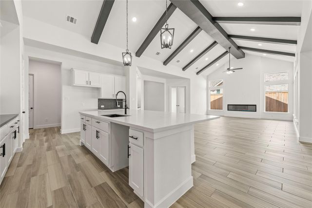 26933 South Ranch House Road, Montgomery, TX 77316