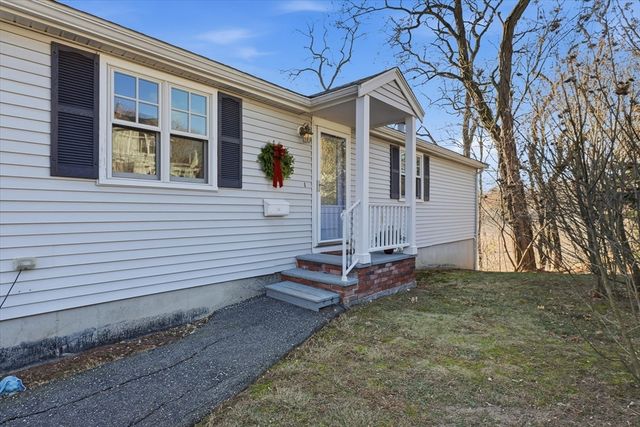 11 Larchmont Street, Lynn, MA 01904