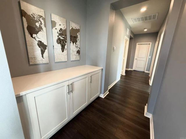 1564 Manzanita Hollows Lane, Vista, CA 92084