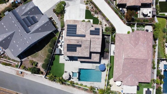 1564 Manzanita Hollows Lane, Vista, CA 92084