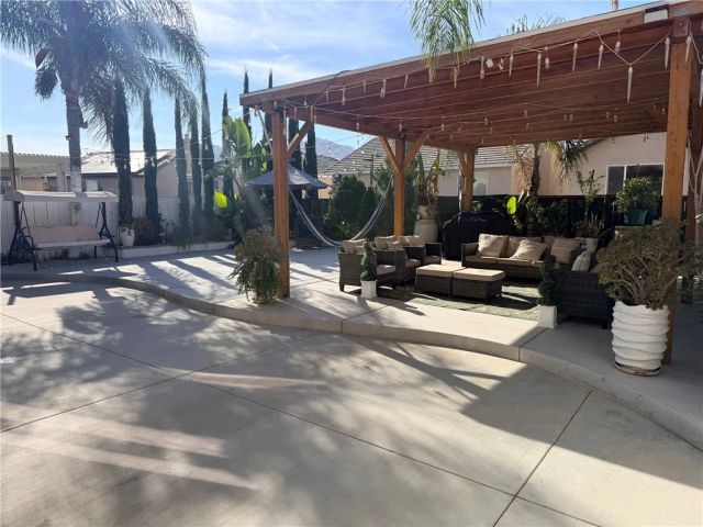 3927 Strand Way, Perris, CA 92571