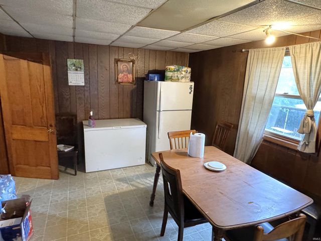208 Morgan Street, Crawfordsville, IN 47933