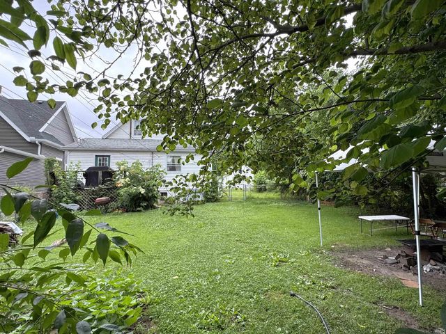 208 Morgan Street, Crawfordsville, IN 47933