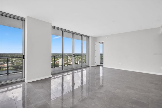 400 CENTRAL AVENUE 3002, St Petersburg, FL 33701