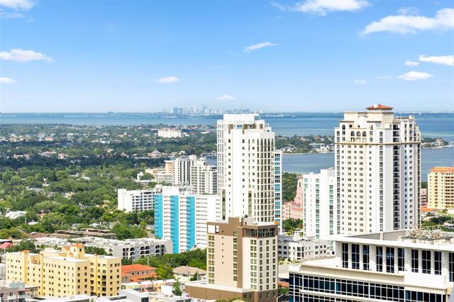 400 CENTRAL AVENUE 3002, St Petersburg, FL 33701