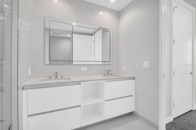 400 CENTRAL AVENUE 3002, St Petersburg, FL 33701