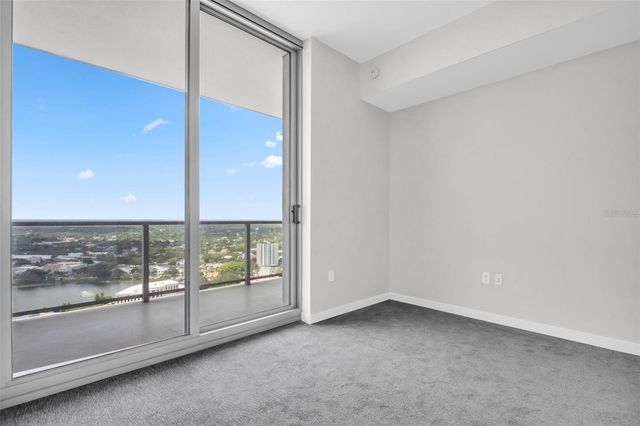 400 CENTRAL AVENUE 3002, St Petersburg, FL 33701