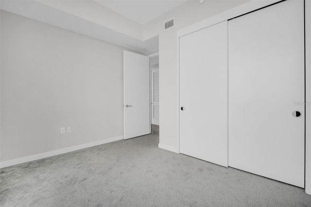 400 CENTRAL AVENUE 3002, St Petersburg, FL 33701