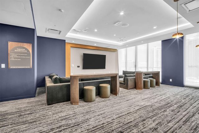 400 CENTRAL AVENUE 3002, St Petersburg, FL 33701