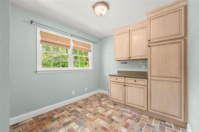 354 Apache Trail, Marietta, GA 30060