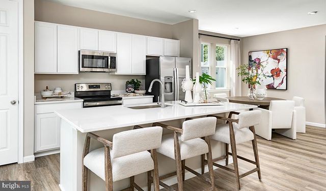 2809 WHITE TAIL DR, Locust Grove, VA 22508