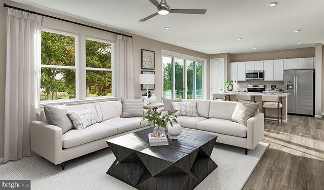 2809 WHITE TAIL DR, Locust Grove, VA 22508