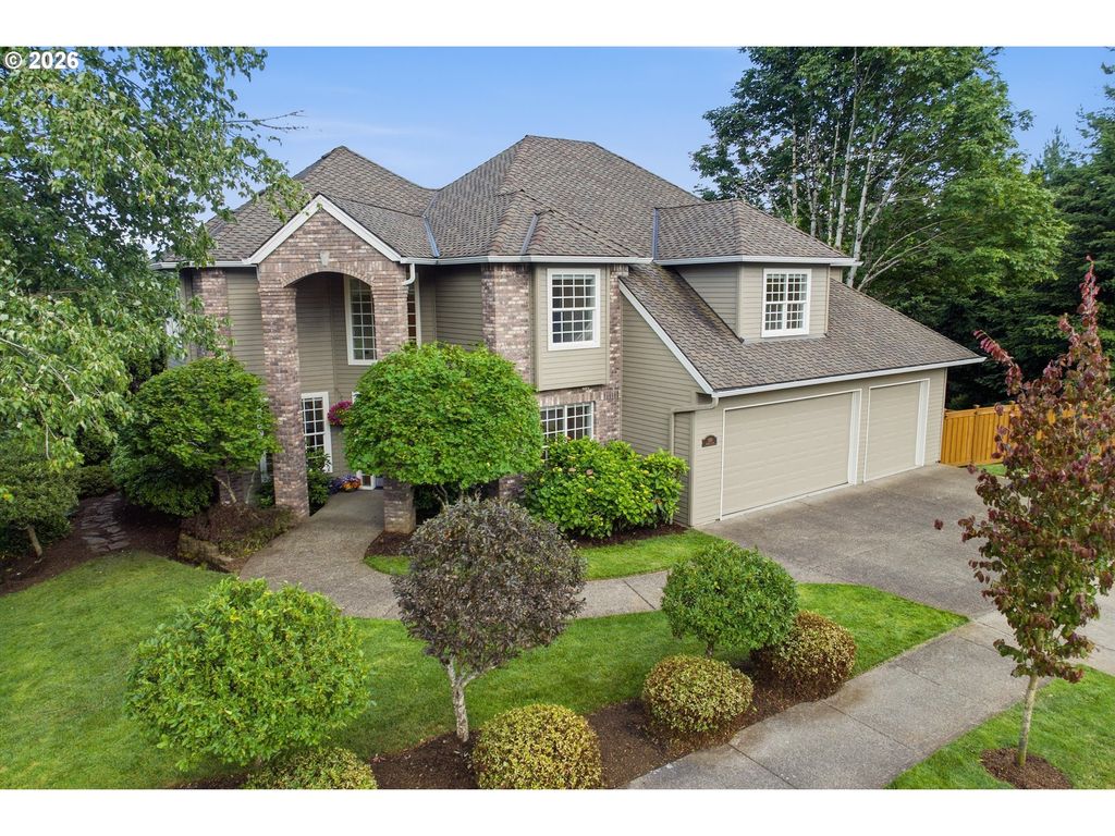 3390 CRESCENT Dr, West Linn, OR 97068
