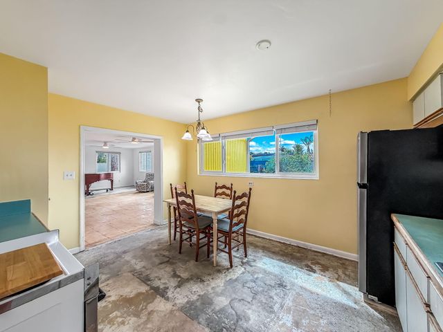 691 Snead Circle, West Palm Beach, FL 33413