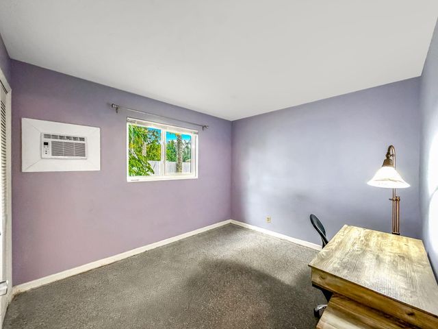 691 Snead Circle, West Palm Beach, FL 33413