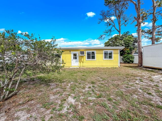 691 Snead Circle, West Palm Beach, FL 33413