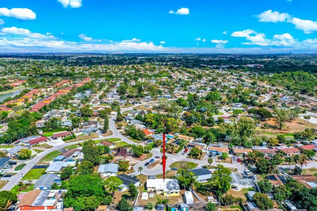 691 Snead Circle, West Palm Beach, FL 33413