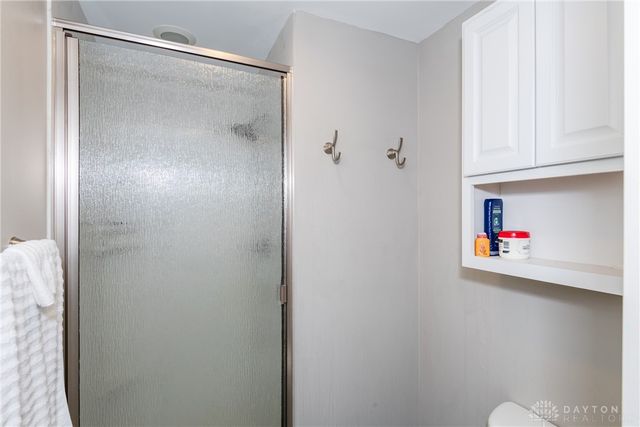 3653 Knollwood Drive, Beavercreek, OH 45432