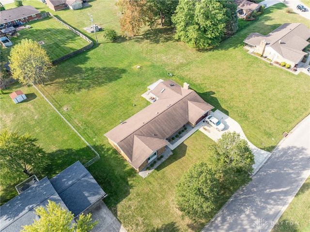 3653 Knollwood Drive, Beavercreek, OH 45432