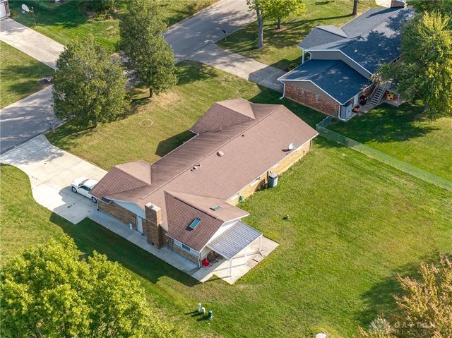 3653 Knollwood Drive, Beavercreek, OH 45432