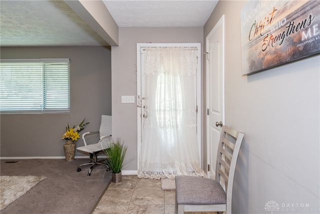 3653 Knollwood Drive, Beavercreek, OH 45432