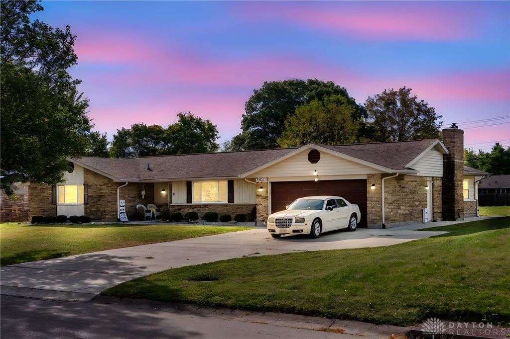 3653 Knollwood Drive, Beavercreek, OH 45432