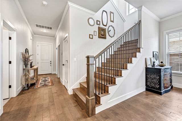 2182 N Woodlark Lane, Fayetteville, AR 72704