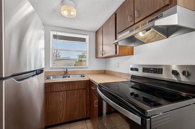 4915 BILLY DIRECT LANE, Lutz, FL 33559