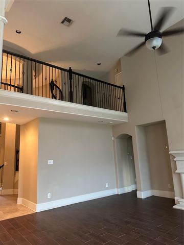 13915 Sawmill Run Lane, Houston, TX 77044