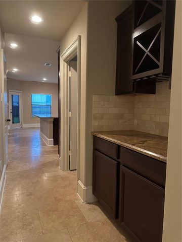 13915 Sawmill Run Lane, Houston, TX 77044