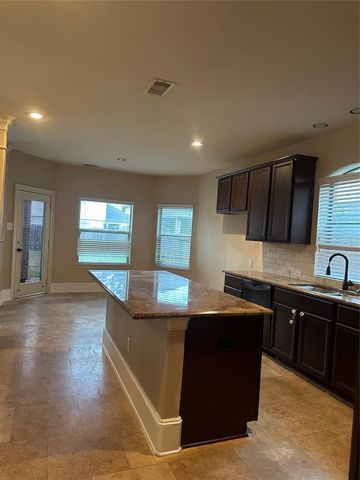 13915 Sawmill Run Lane, Houston, TX 77044