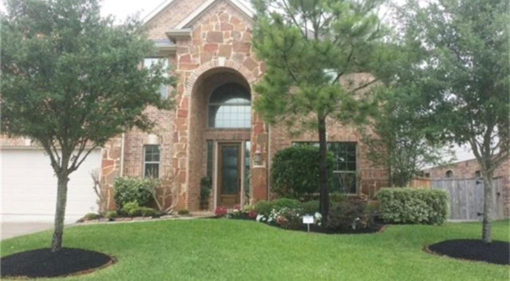 13915 Sawmill Run Lane, Houston, TX 77044